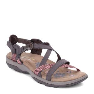 NWT Skechers Reggae Slim Staycation Sandals